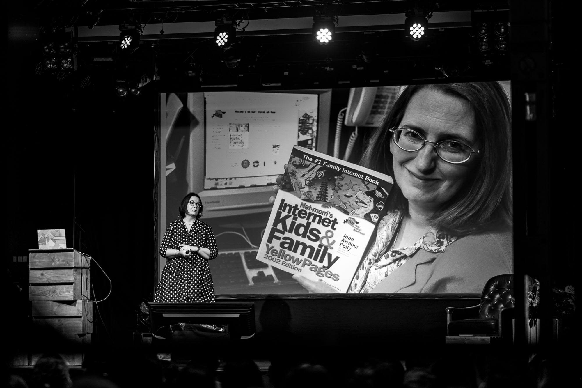 A black and white photo of Sacha Judd on our beyond tellerrand stage