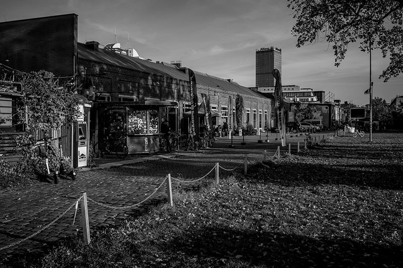 Photo showing the Festsaal Kreuzberg from the outside.