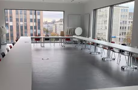 A photo of the location