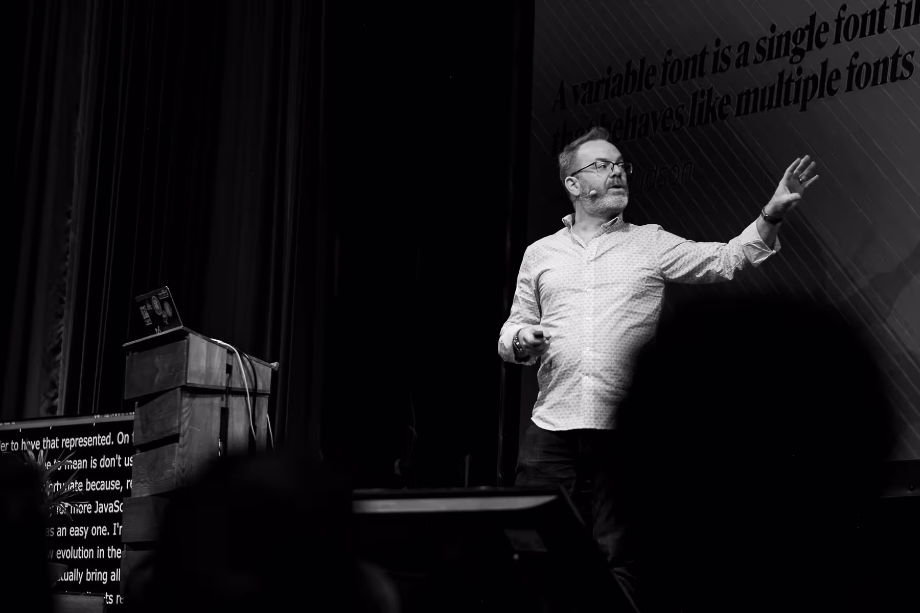 Photo of Jason Pamental taken at beyond tellerrand in Berlin 2019 by Florian Ziegler