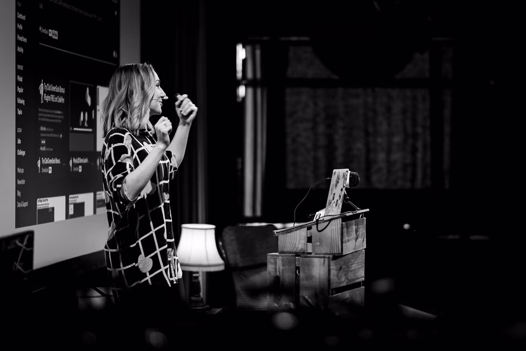 Photo of Cassie Evans taken at beyond tellerrand in Berlin 2019 by Florian Ziegler