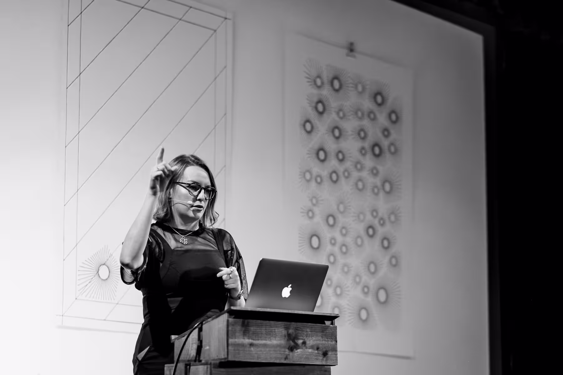 Photo of Charlotte Dann taken at beyond tellerrand in Berlin 2019 by Florian Ziegler