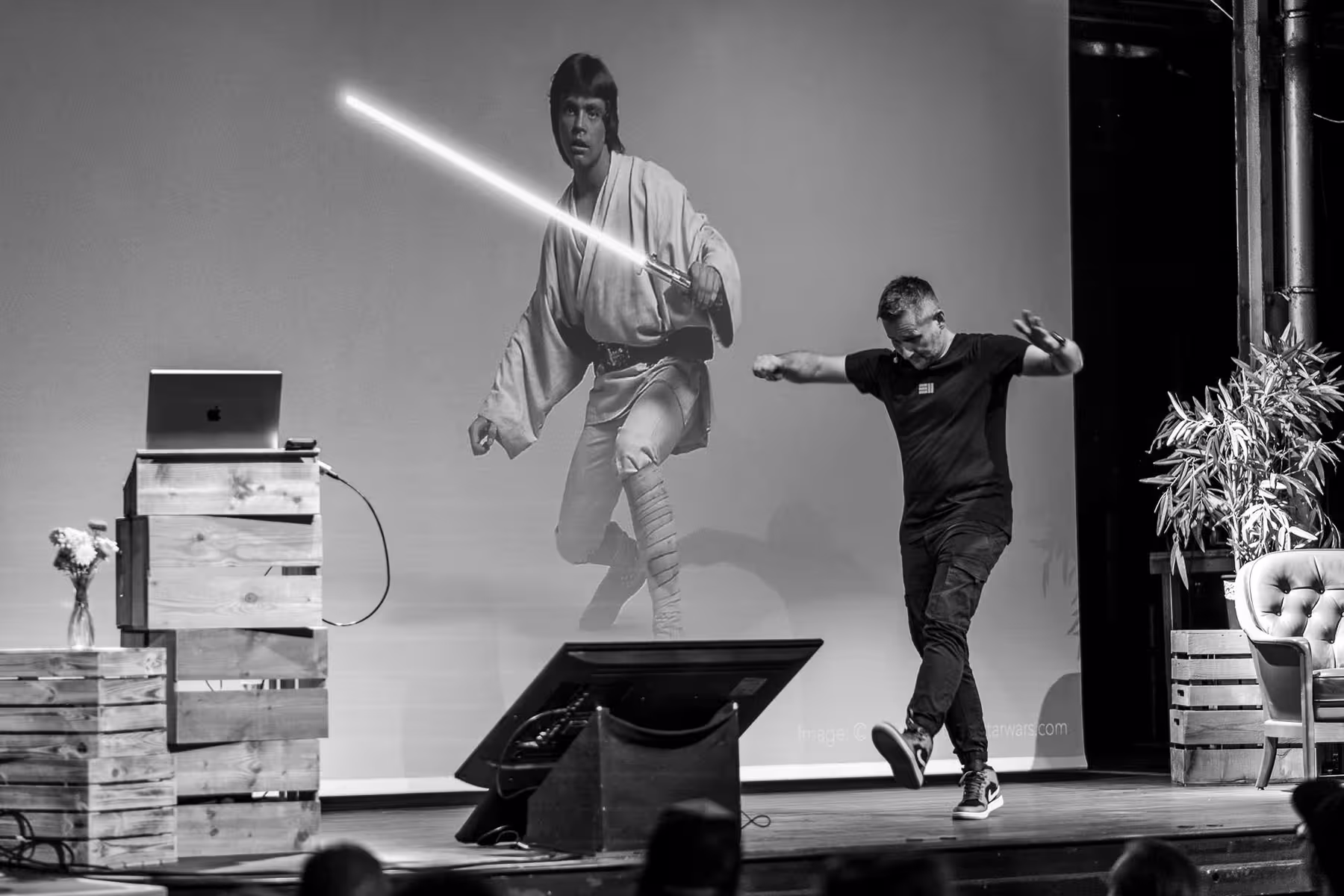 Photo of Robert Hranitzky taken at beyond tellerrand in Berlin 2023 by Florian Ziegler