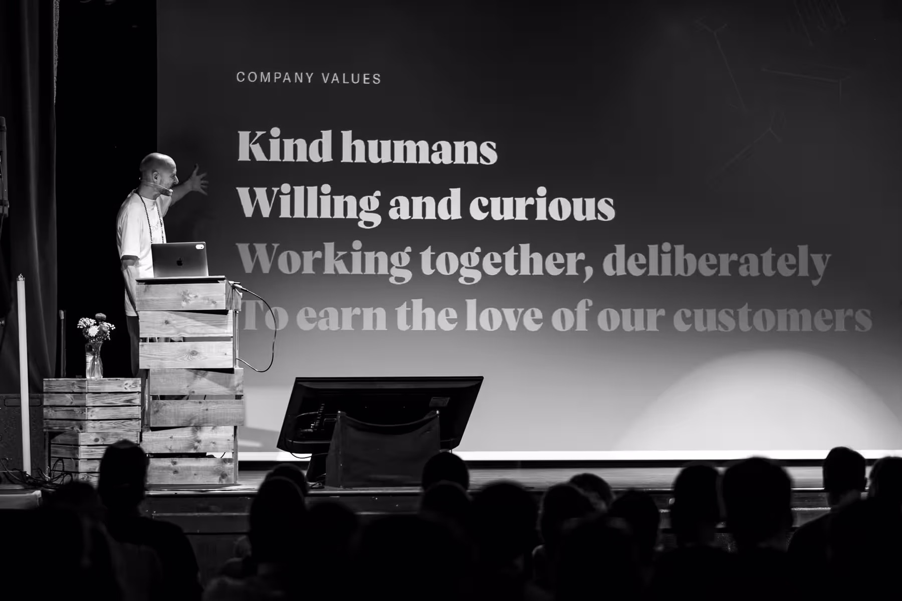 Photo of Josh Brewer taken at beyond tellerrand in Berlin 2023 by Florian Ziegler