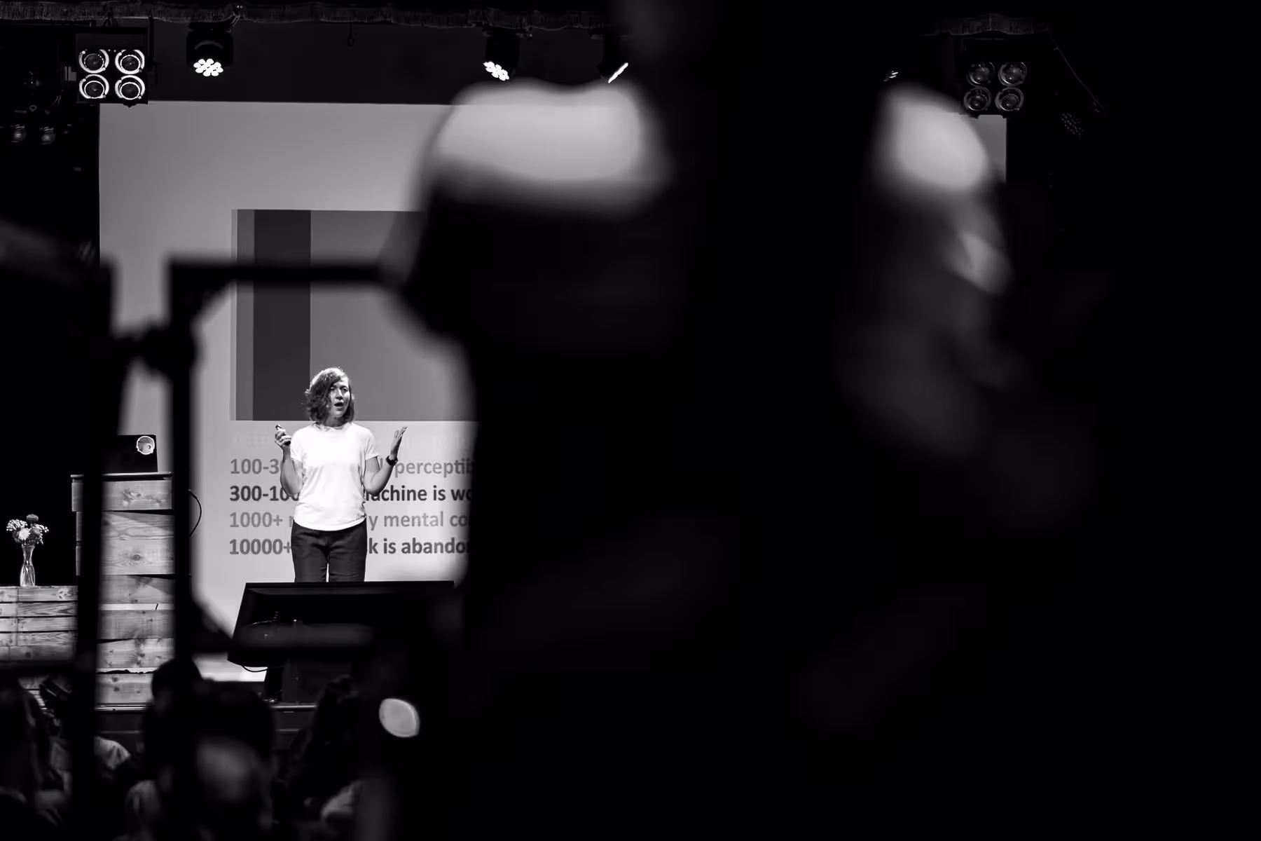 Photo of Tammy Everts taken at beyond tellerrand in Berlin 2023 by Florian Ziegler