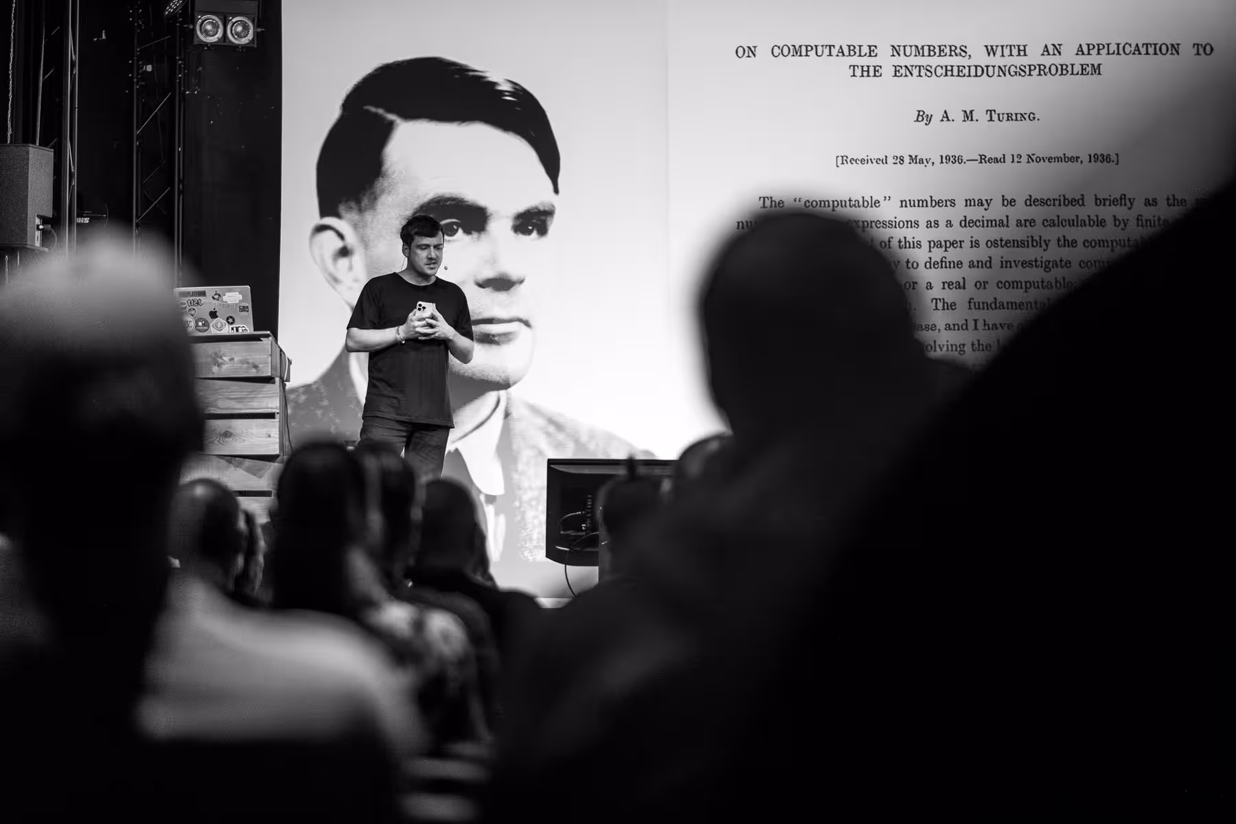 Photo of Hidde de Vries taken at beyond tellerrand in Berlin 2024 by Florian Ziegler