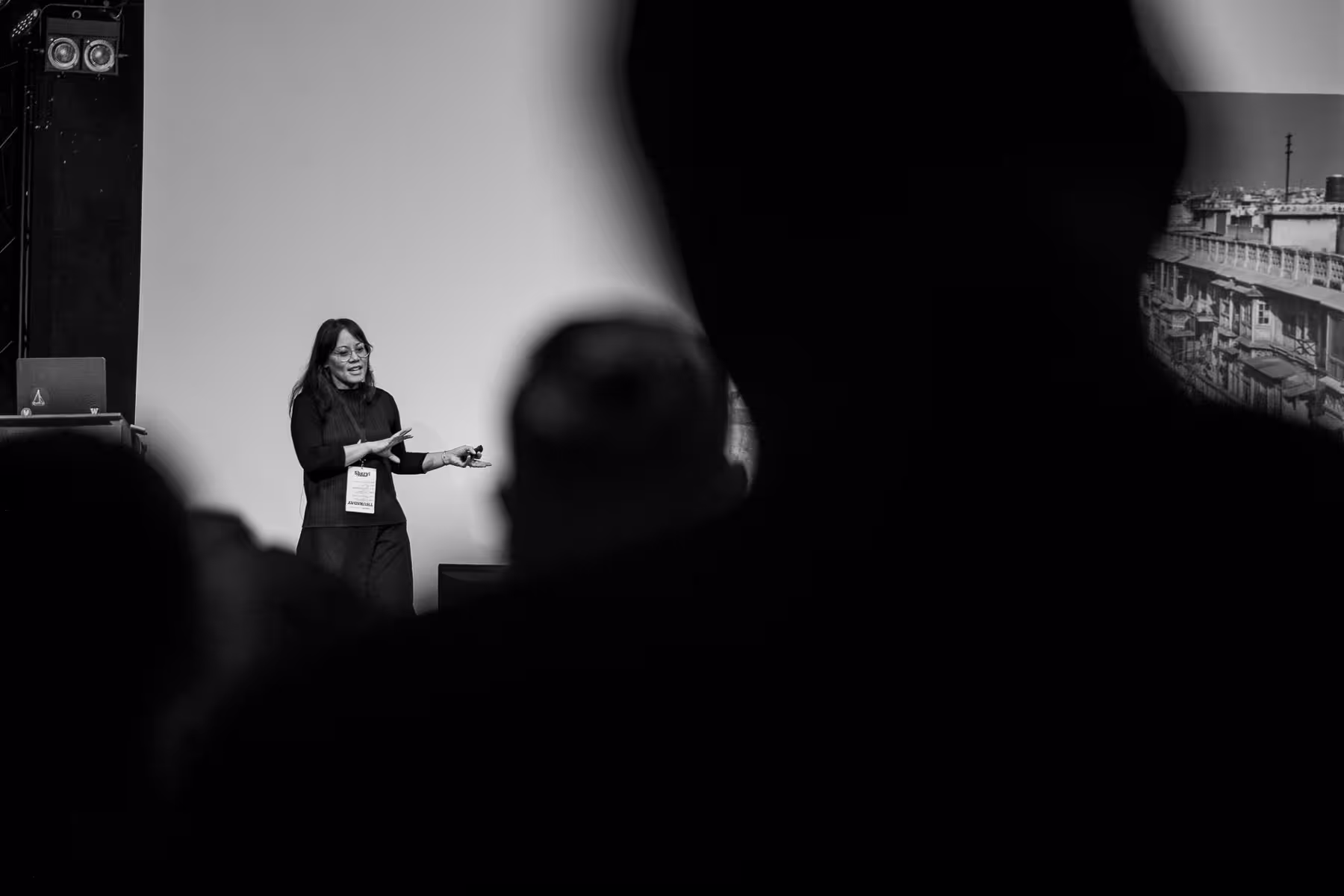 Photo of Sheryl Cababa taken at beyond tellerrand in Berlin 2024 by Florian Ziegler