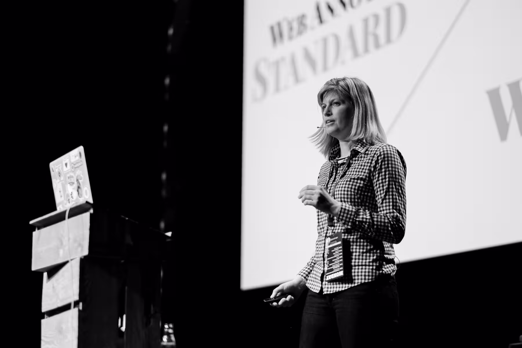 Photo of Lyza Danger Gardner taken at beyond tellerrand in Düsseldorf 2018 by Florian Ziegler