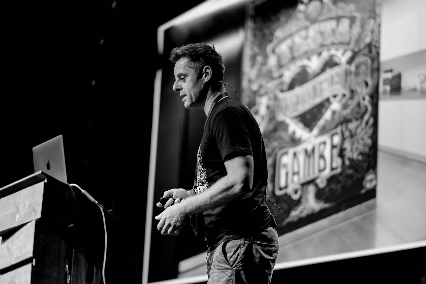 Photo of Vic Lee taken at beyond tellerrand in Düsseldorf 2018 by Florian Ziegler