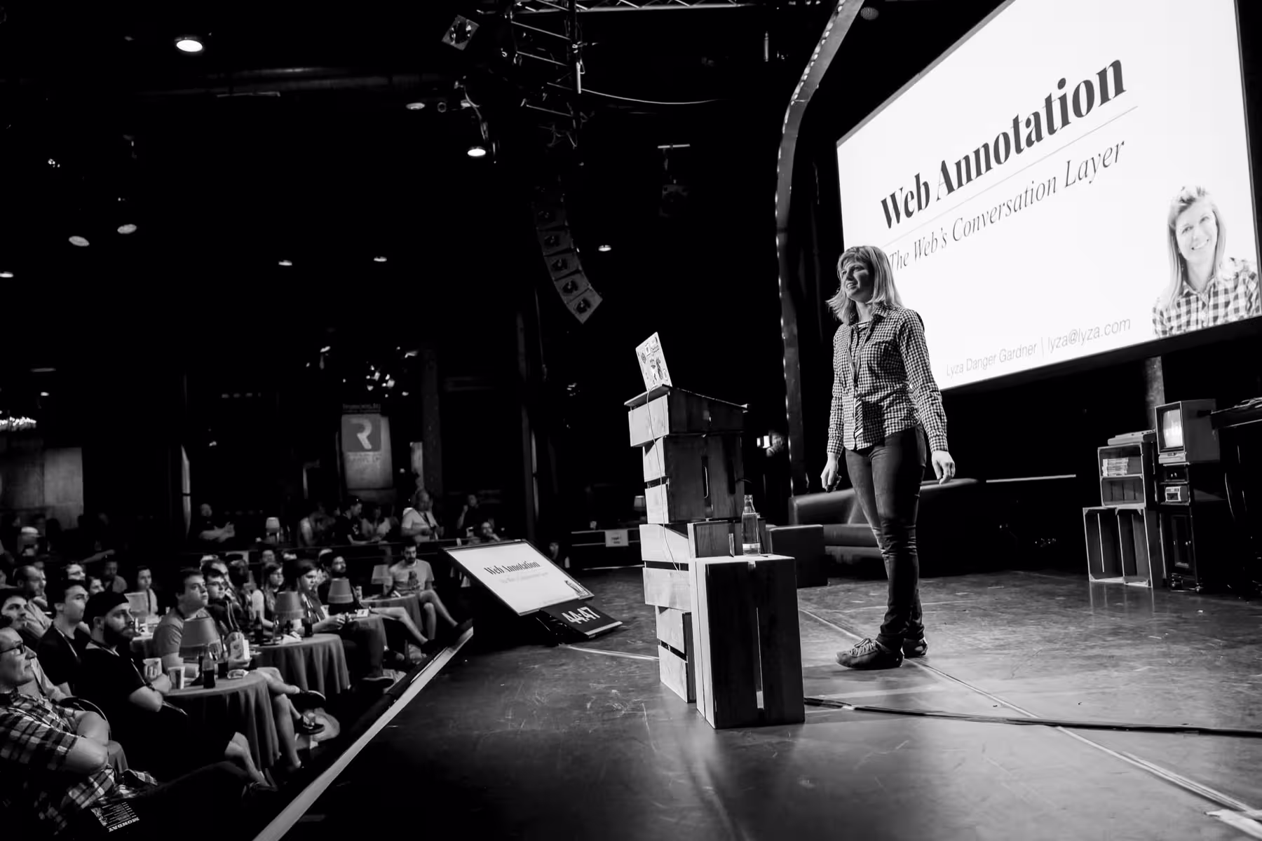 Photo of Lyza Danger Gardner taken at beyond tellerrand in Düsseldorf 2018 by Florian Ziegler