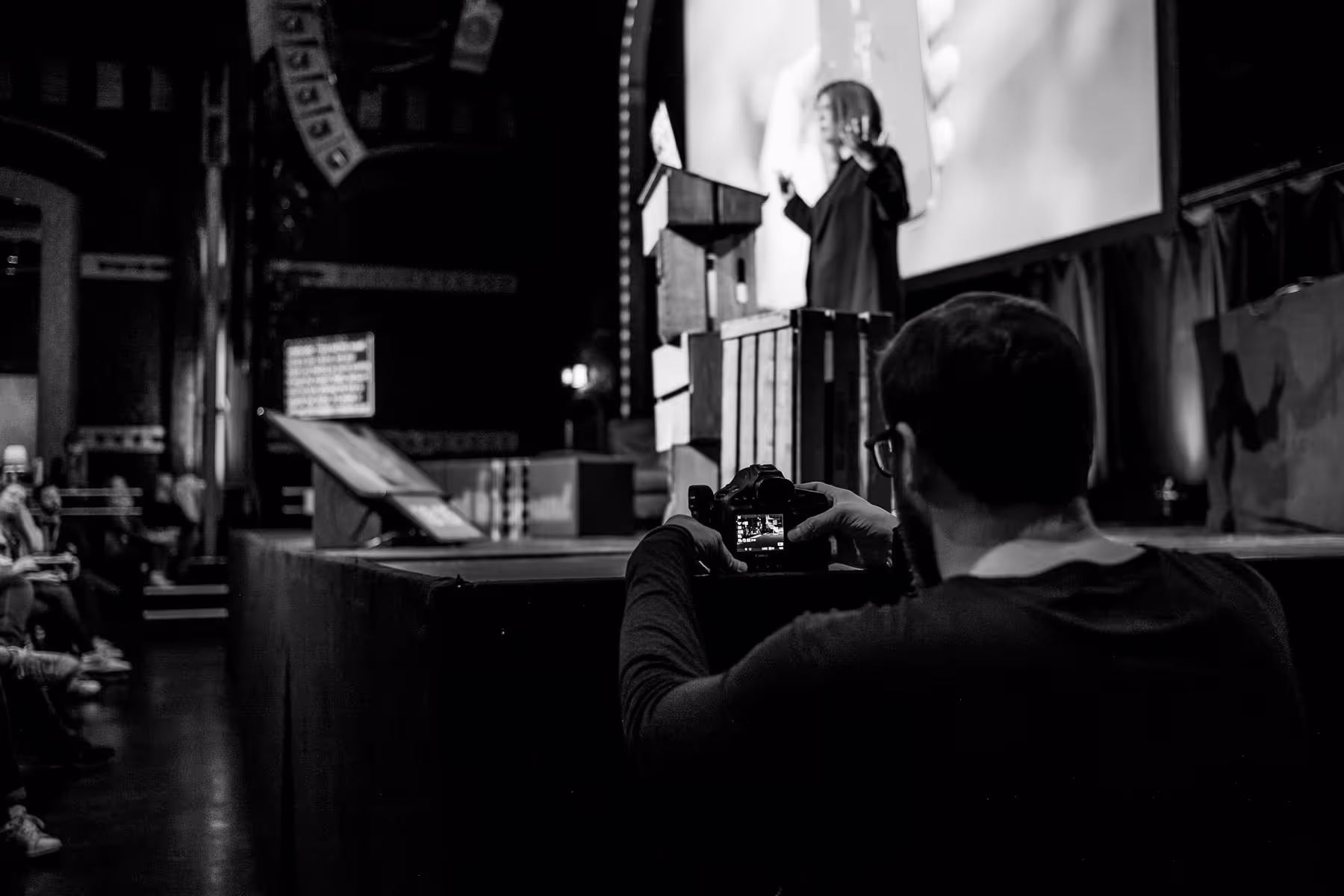 Photo of Charlie Owen taken at beyond tellerrand in Düsseldorf 2019 by Florian Ziegler