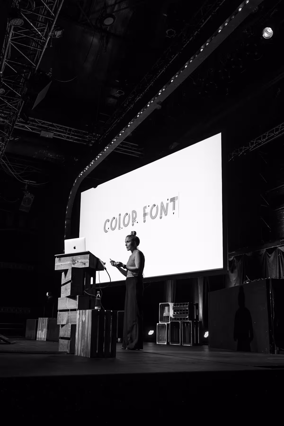 Photo of Ulrike Rausch taken at beyond tellerrand in Düsseldorf 2021 by Florian Ziegler