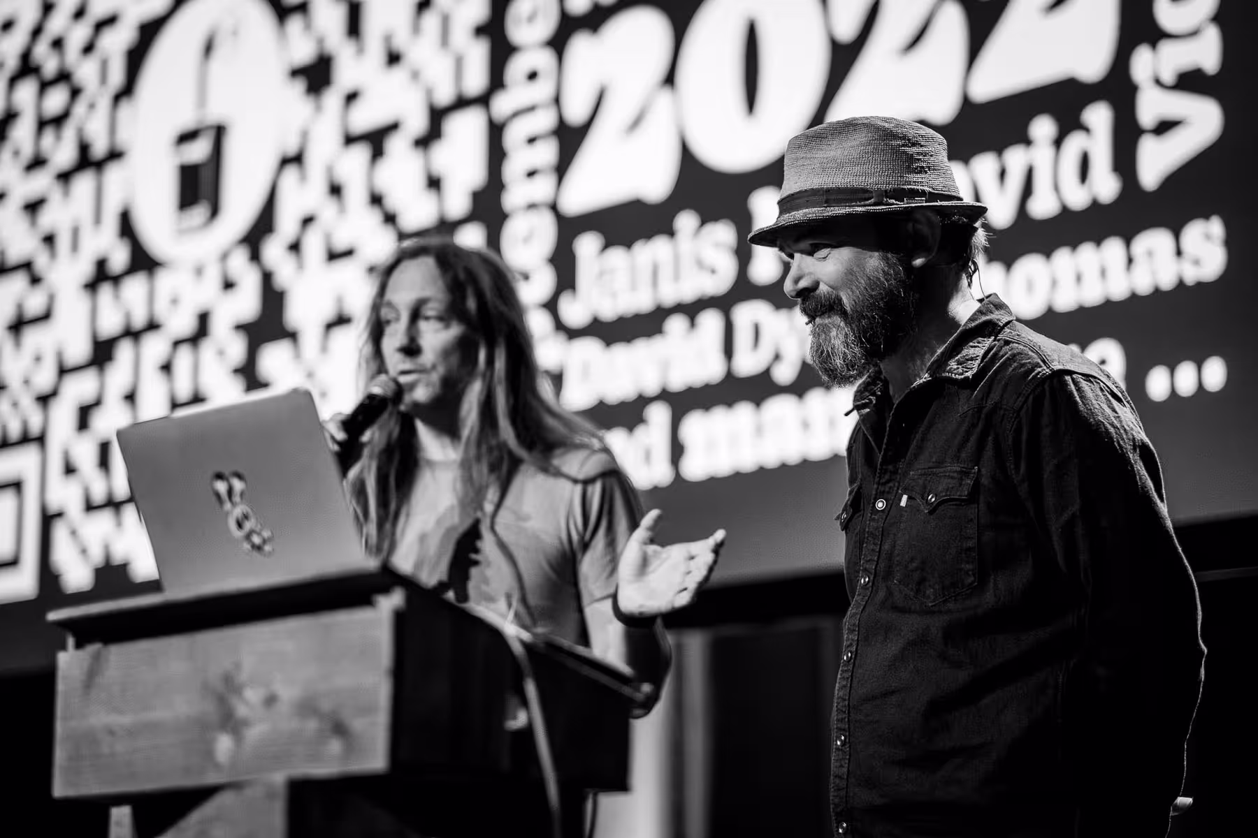 Photo of Vasilis van Gemert taken at beyond tellerrand in Düsseldorf 2022 by Florian Ziegler