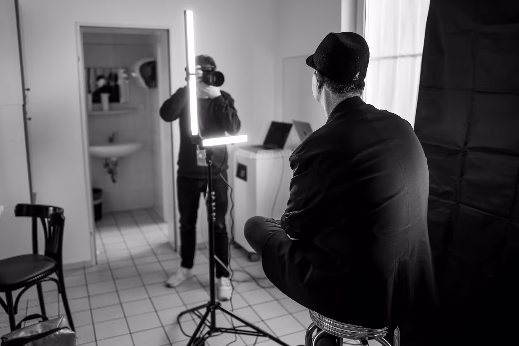 Photo of Noma Bar taken at beyond tellerrand in Düsseldorf 2022 by Florian Ziegler