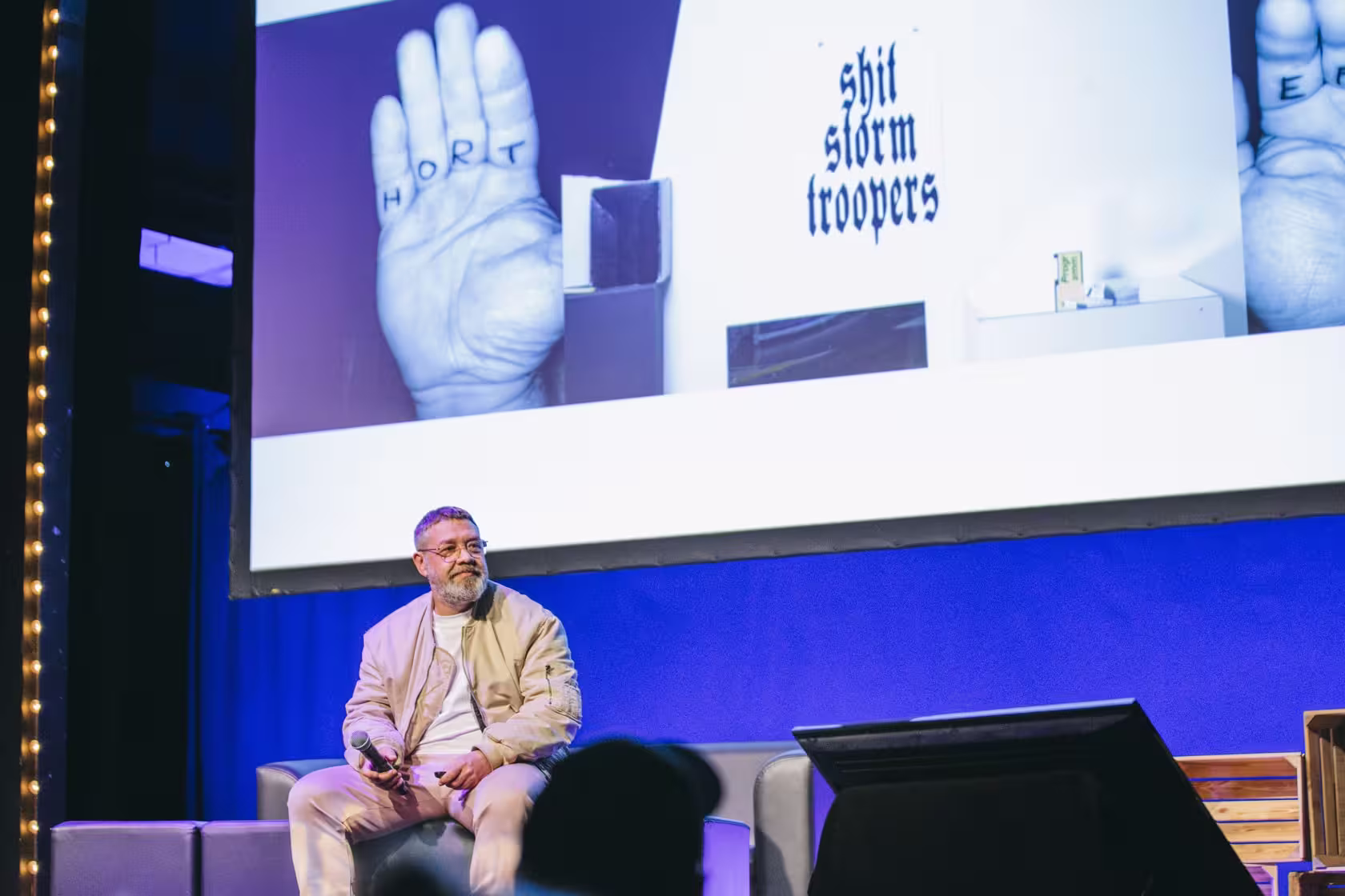 Photo of Eike König taken at beyond tellerrand in Düsseldorf 2023 by Celine Al-Mosawi