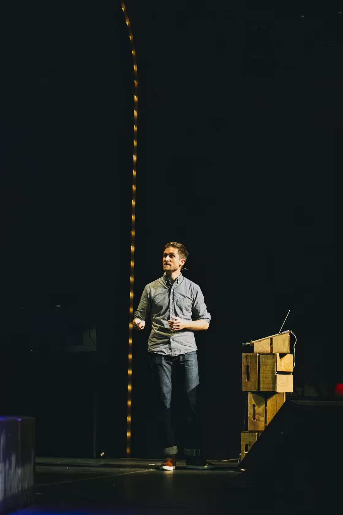Photo of Scott Kellum taken at beyond tellerrand in Düsseldorf 2023 by Celine Al-Mosawi
