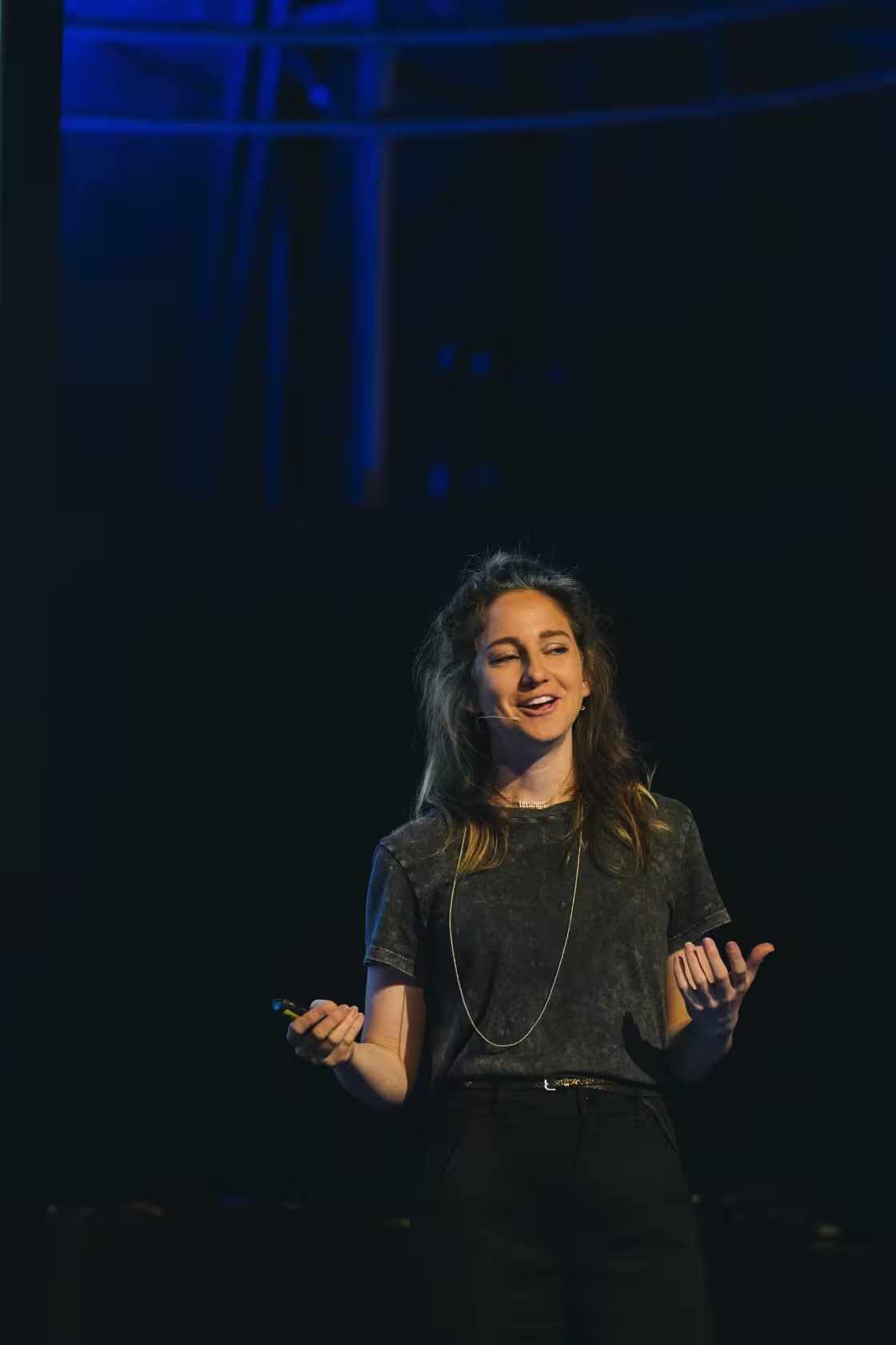 Photo of Emily Anhalt taken at beyond tellerrand in Düsseldorf 2023 by Celine Al-Mosawi