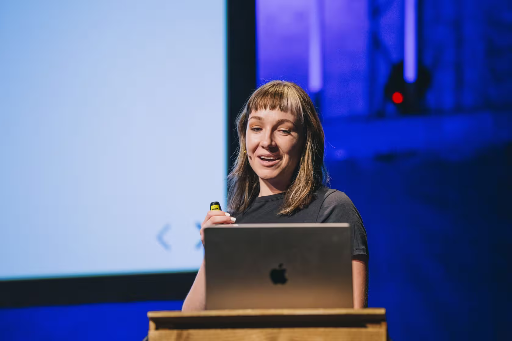 Photo of Cassie Evans taken at beyond tellerrand in Düsseldorf 2023 by Celine Al-Mosawi