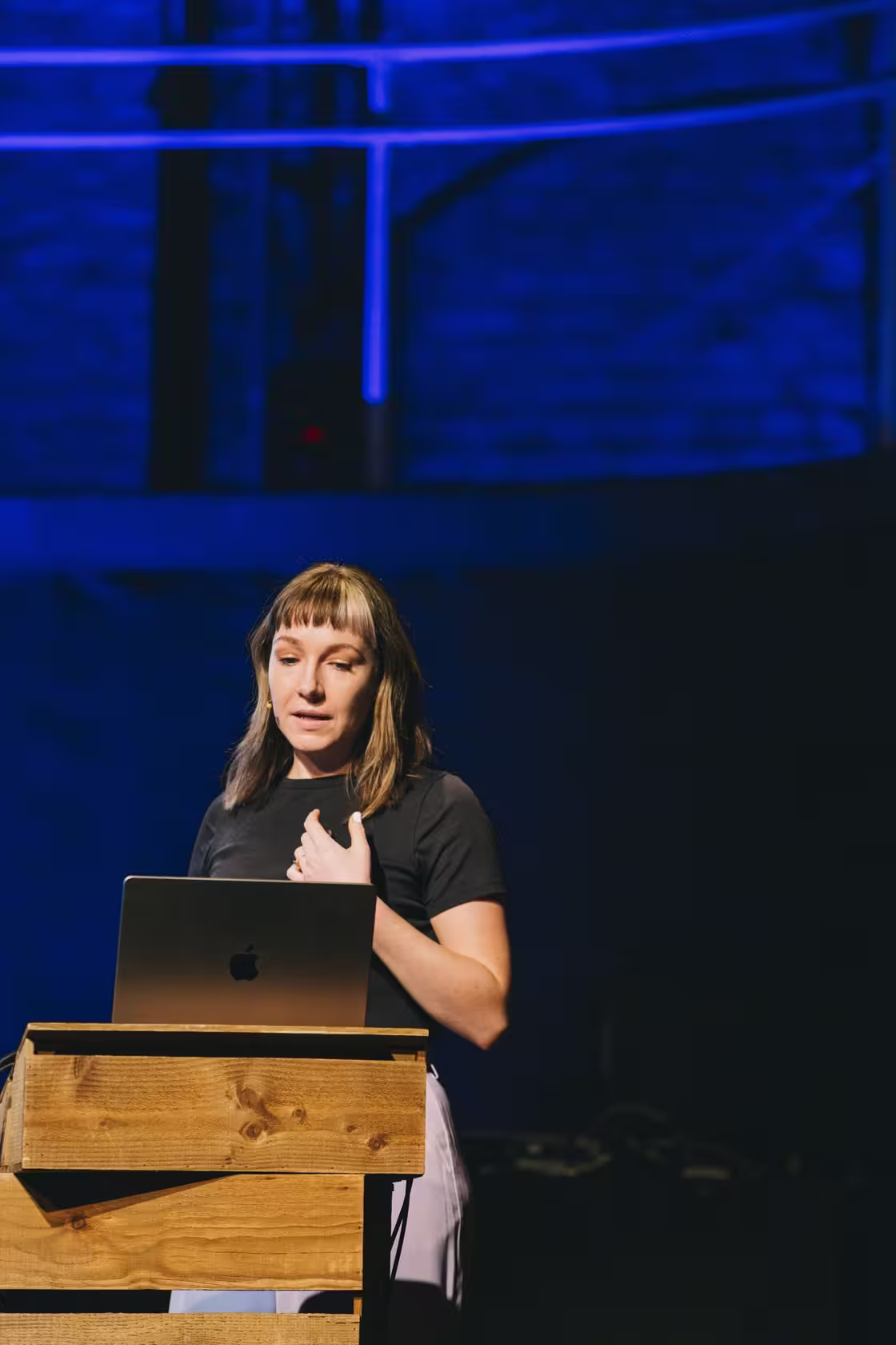 Photo of Cassie Evans taken at beyond tellerrand in Düsseldorf 2023 by Celine Al-Mosawi