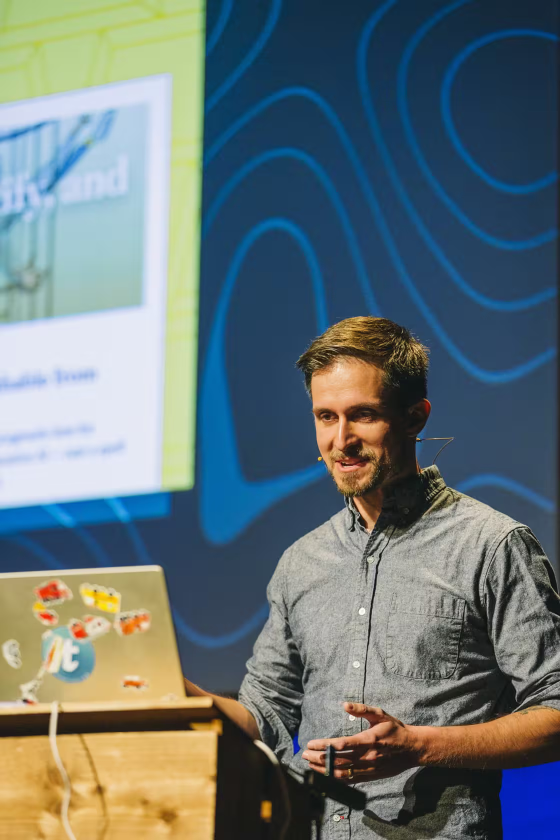 Photo of Scott Kellum taken at beyond tellerrand in Düsseldorf 2023 by Celine Al-Mosawi