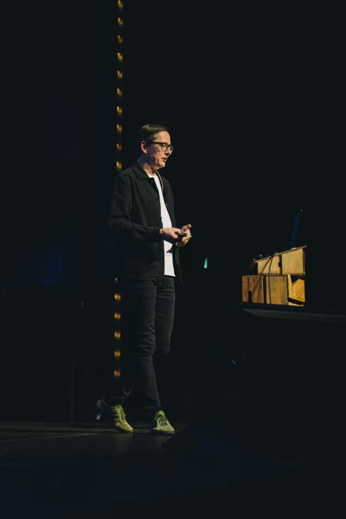Photo of Mario Klingemann taken at beyond tellerrand in Düsseldorf 2023 by Celine Al-Mosawi