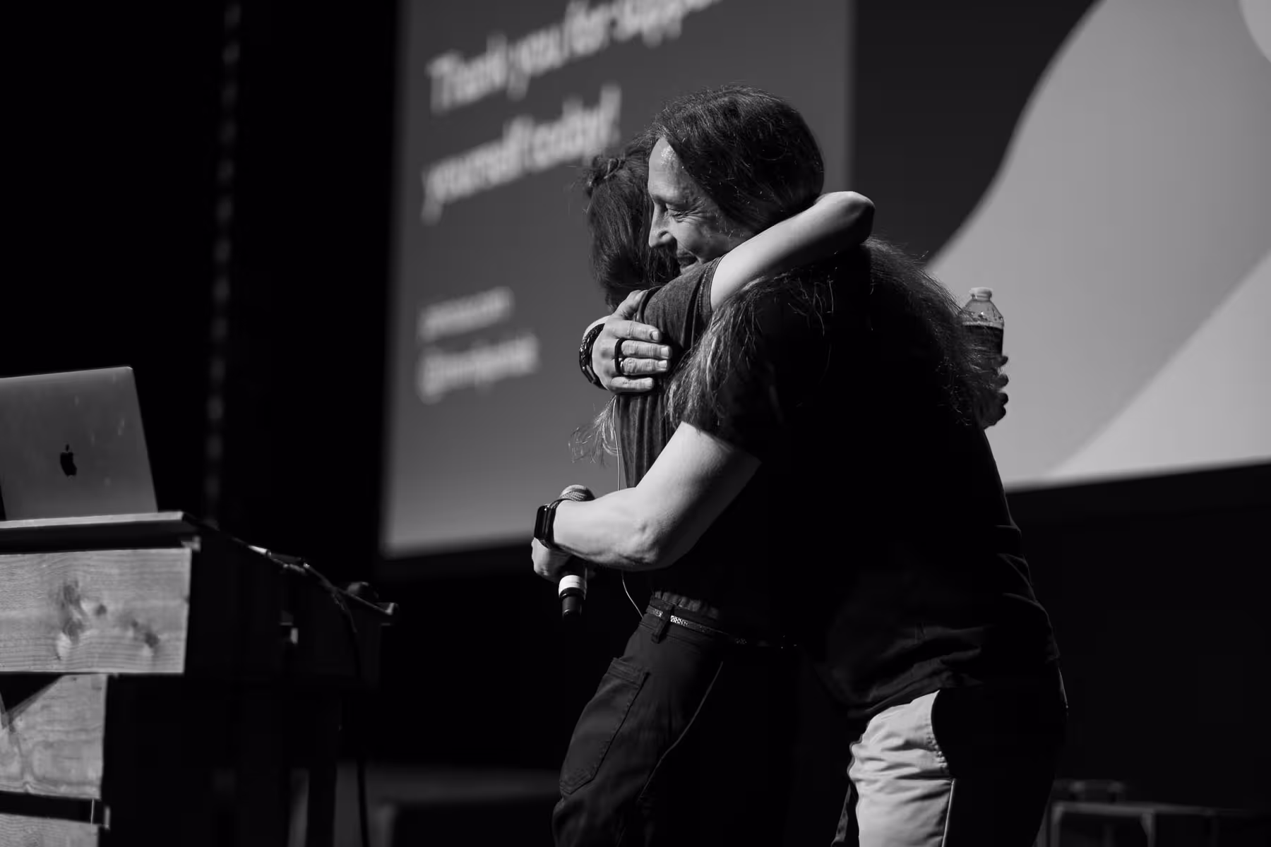 Photo of Emily Anhalt taken at beyond tellerrand in Düsseldorf 2023 by Florian Ziegler