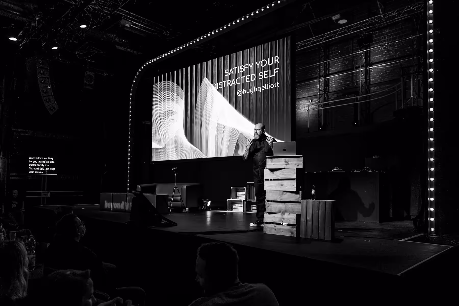 Photo of Hugh Elliott taken at beyond tellerrand in Düsseldorf 2023 by Florian Ziegler