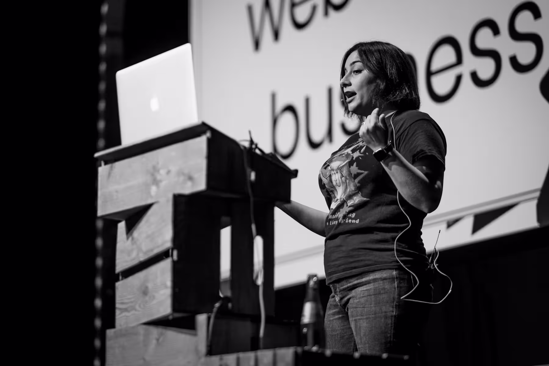 Photo of Sophie Koonin taken at beyond tellerrand in Düsseldorf 2023 by Florian Ziegler