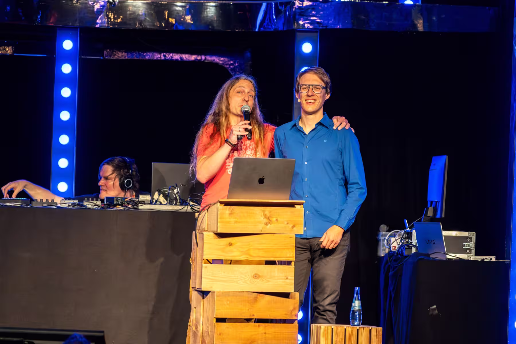 Photo of Oliver Schöndorfer taken at beyond tellerrand in Düsseldorf 2024 by Udo Fritsch