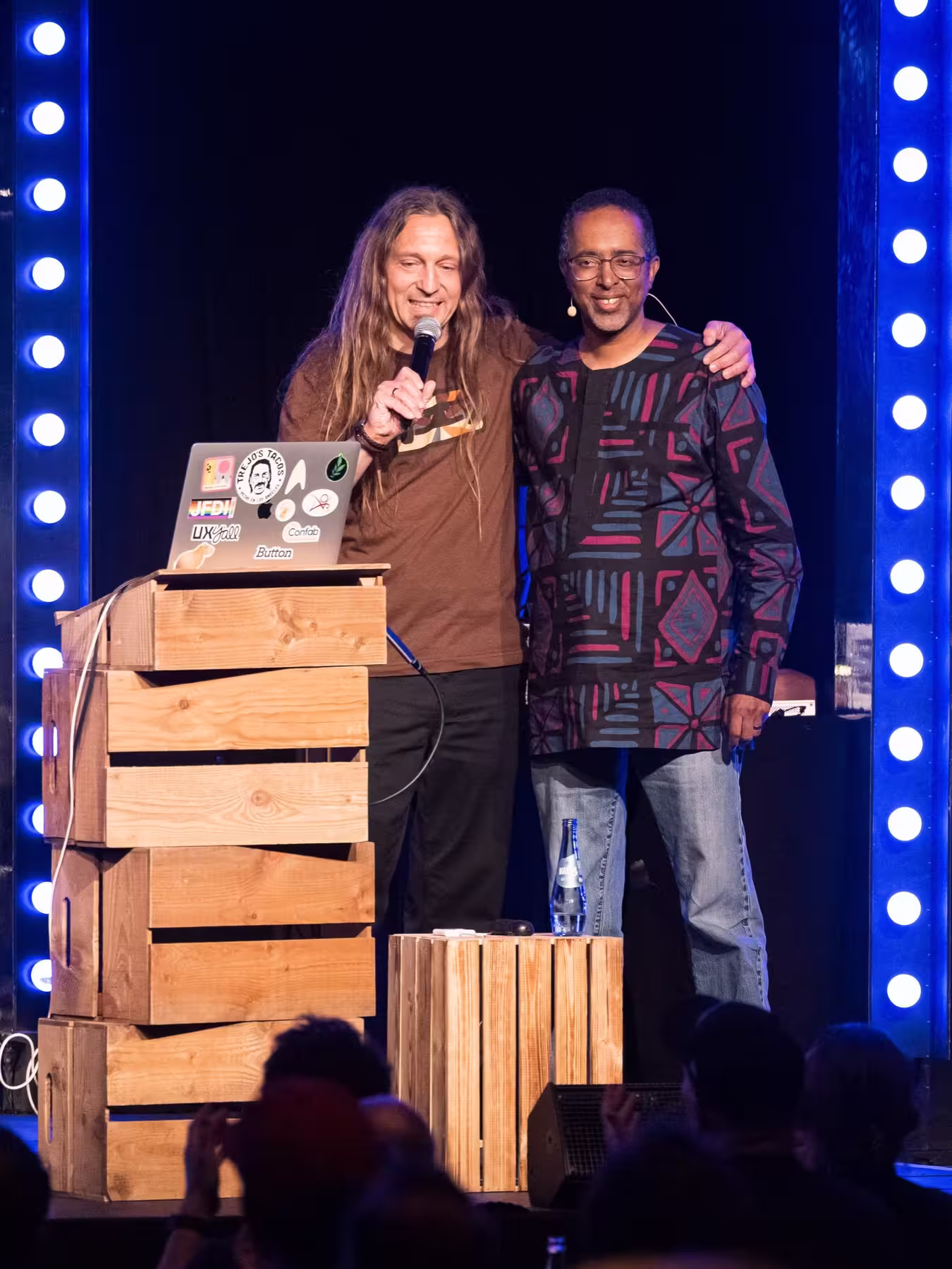 Photo of David Thomas taken at beyond tellerrand in Düsseldorf 2024 by Martin Kraft