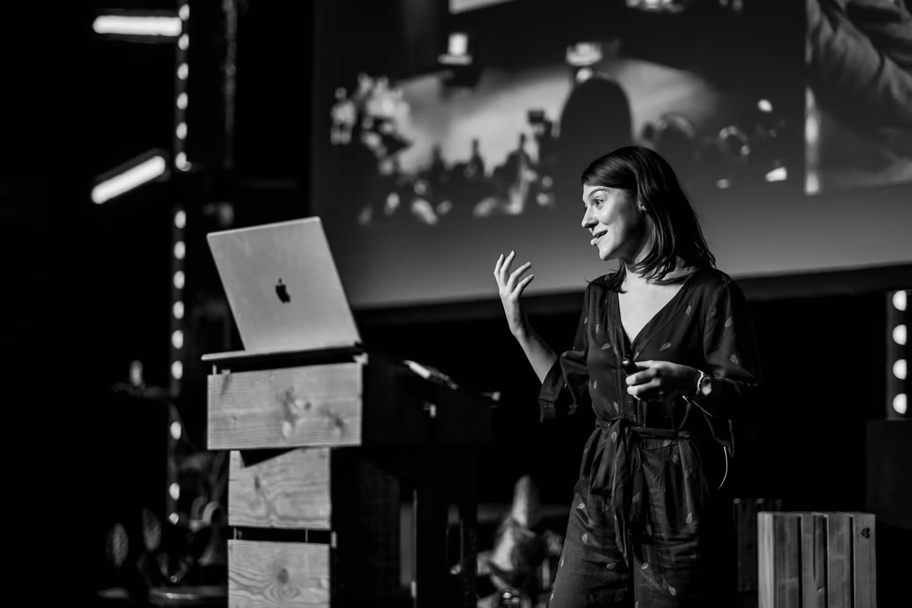 Photo of Maggie Appleton taken at beyond tellerrand in Düsseldorf 2024 by Florian Ziegler