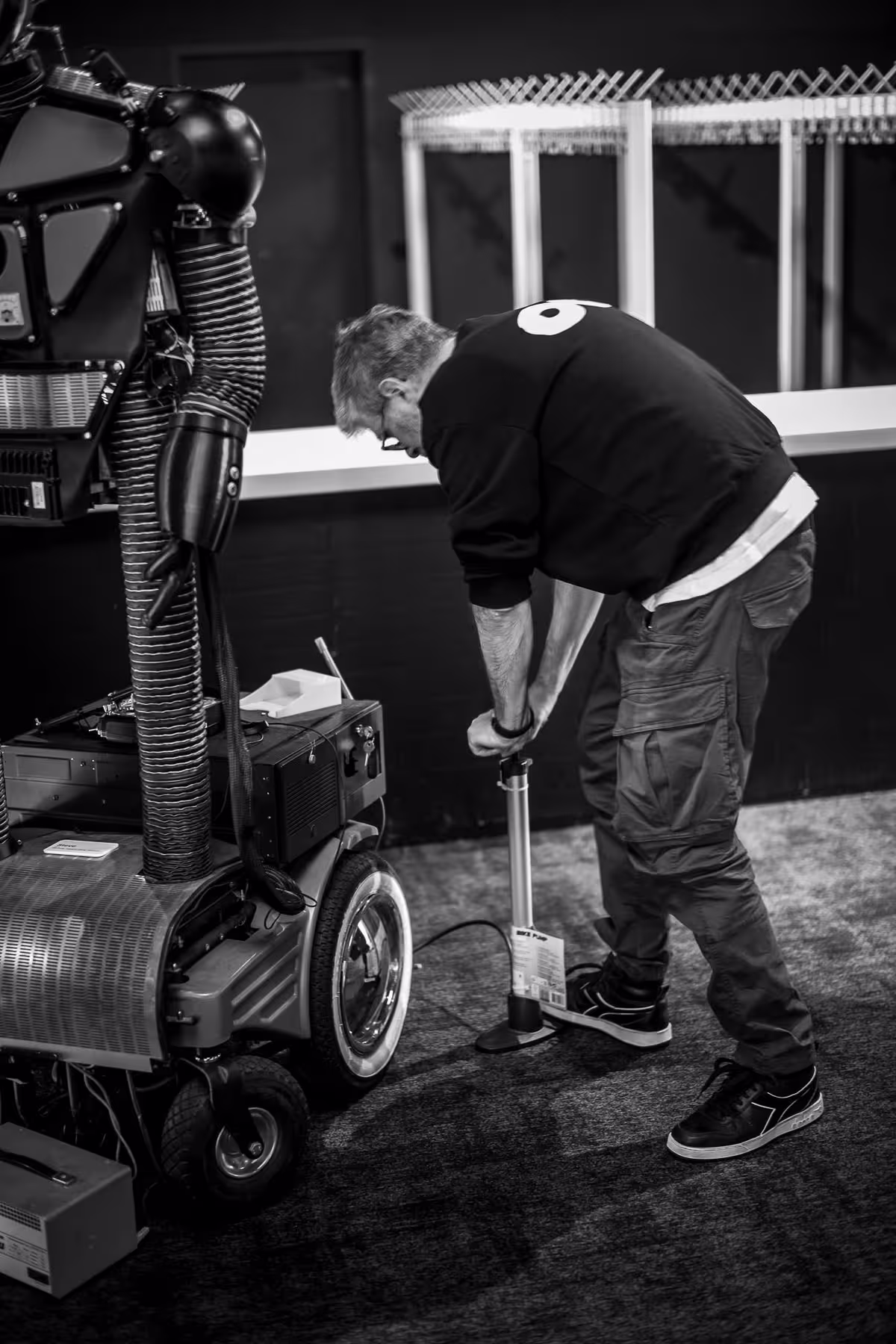 Photo of Jan De Coster taken at beyond tellerrand in Düsseldorf 2024 by Florian Ziegler