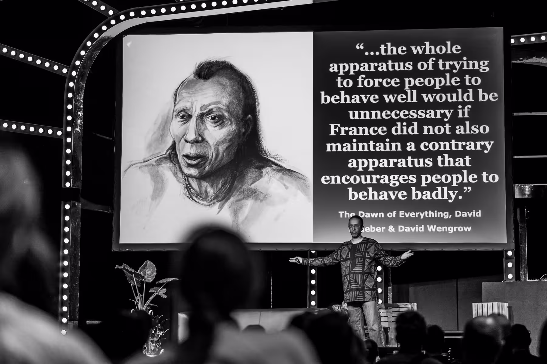 Photo of David Thomas taken at beyond tellerrand in Düsseldorf 2024 by Florian Ziegler