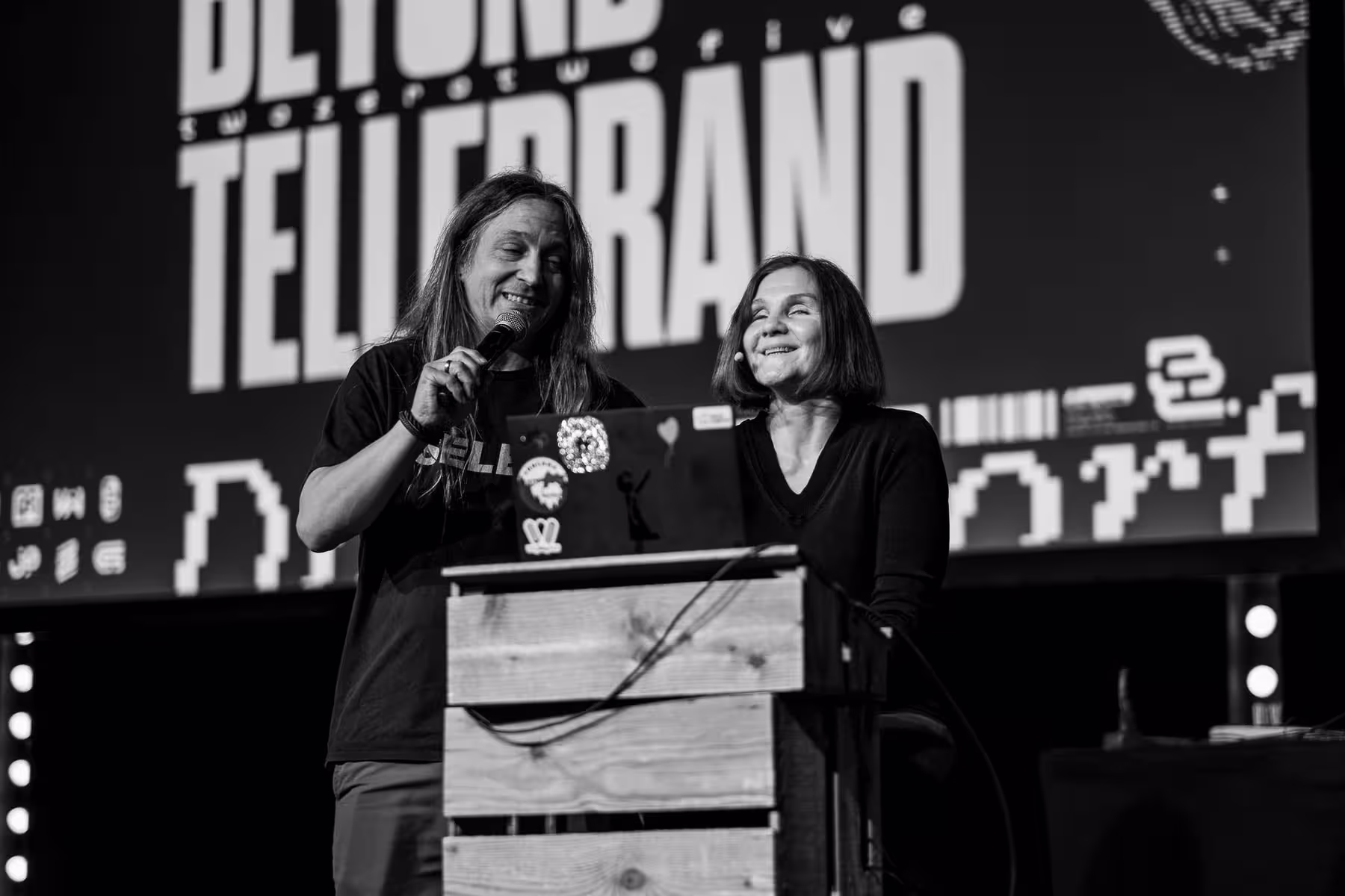 Photo of Léonie Watson taken at beyond tellerrand in Düsseldorf 2025 by Florian Ziegler