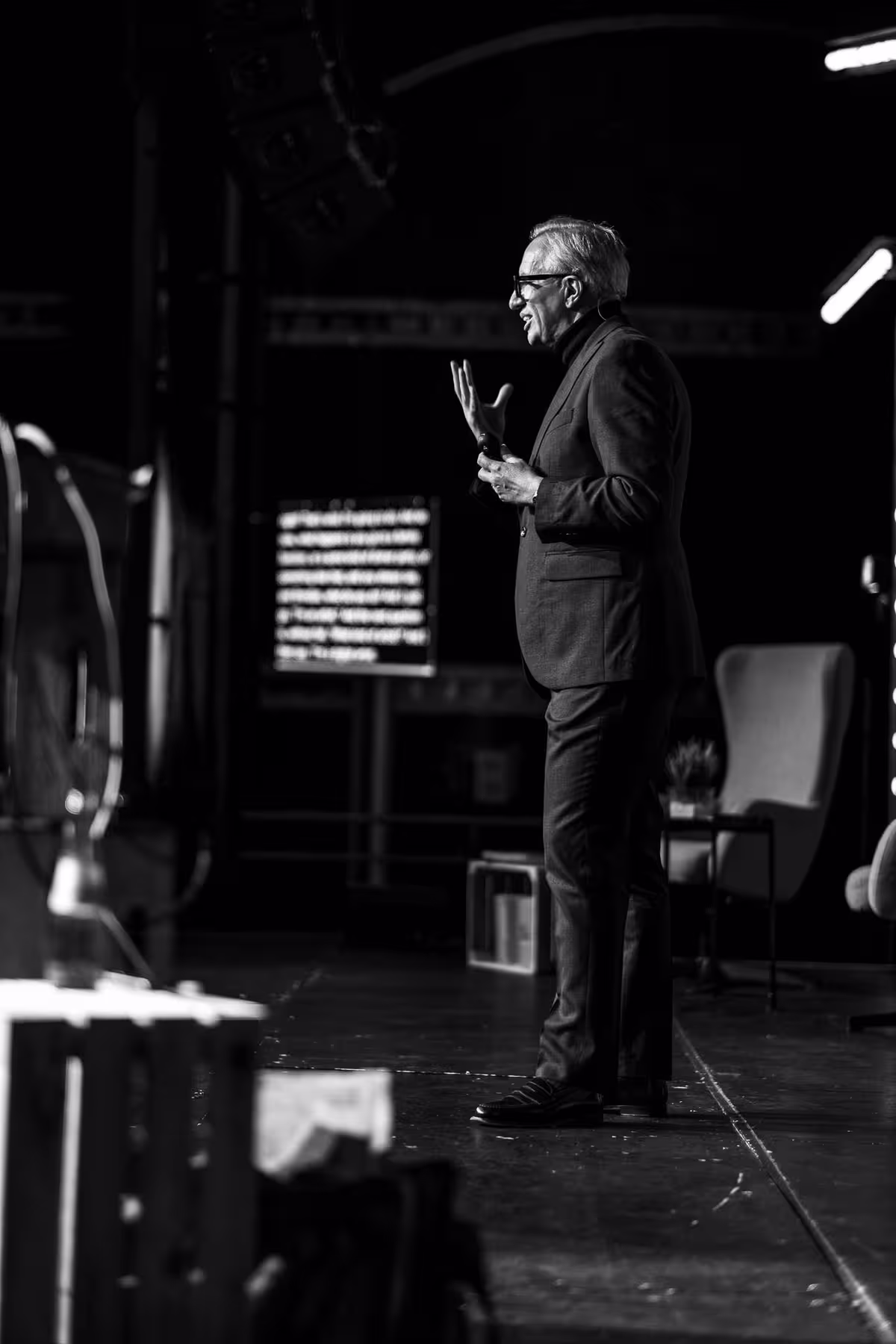 Photo of Brendan Dawes taken at beyond tellerrand in Düsseldorf 2025 by Florian Ziegler