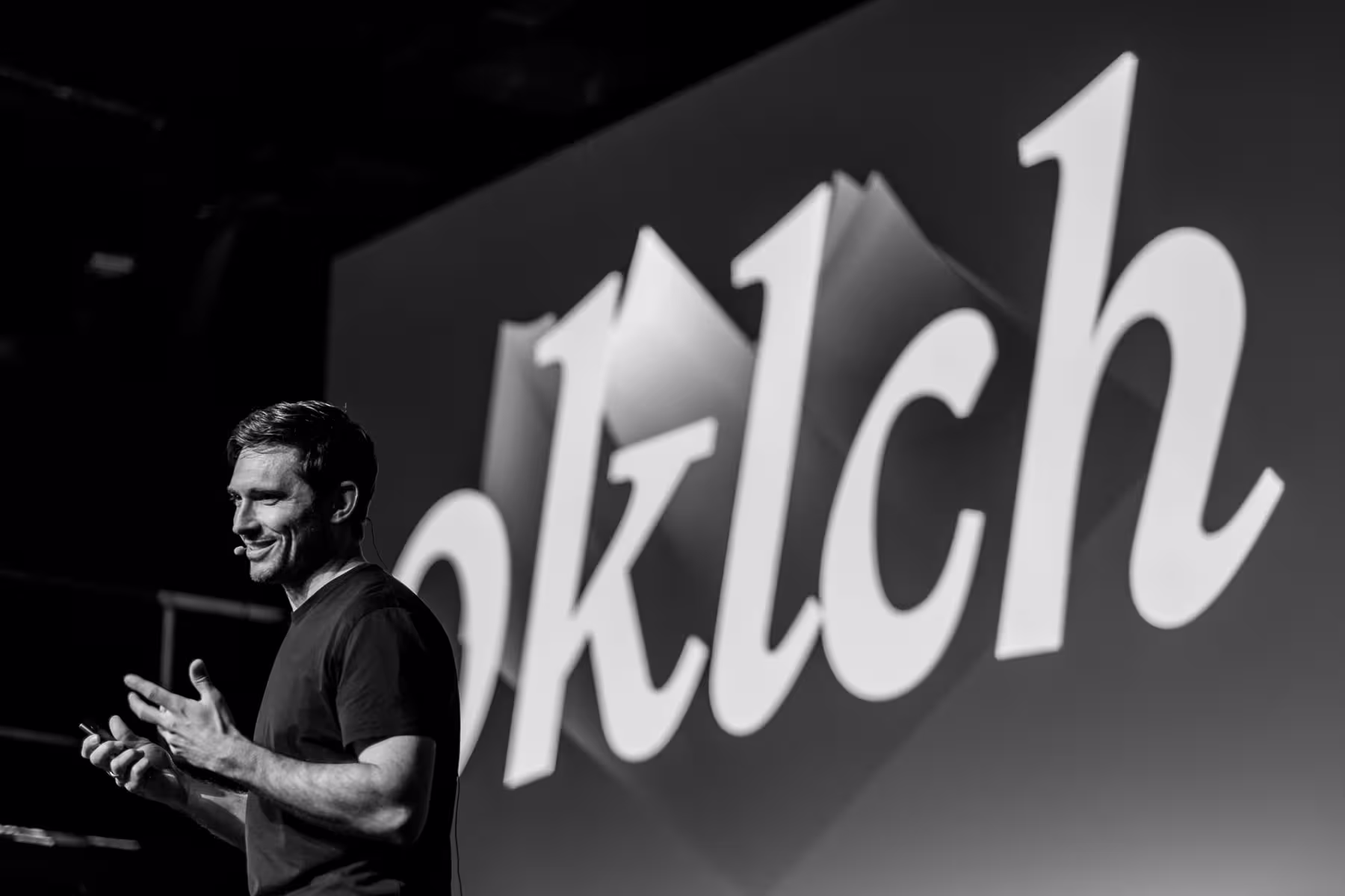 Photo of Matthias Ott taken at beyond tellerrand in Düsseldorf 2025 by Florian Ziegler