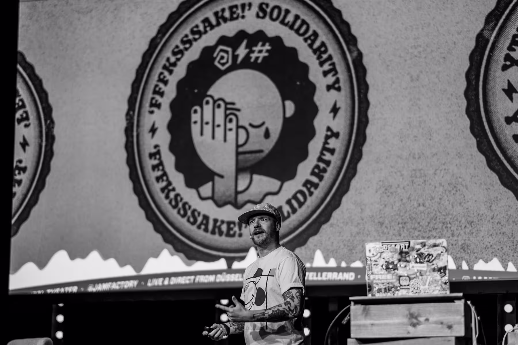 Photo of Gavin Strange taken at beyond tellerrand in Düsseldorf 2025 by Florian Ziegler