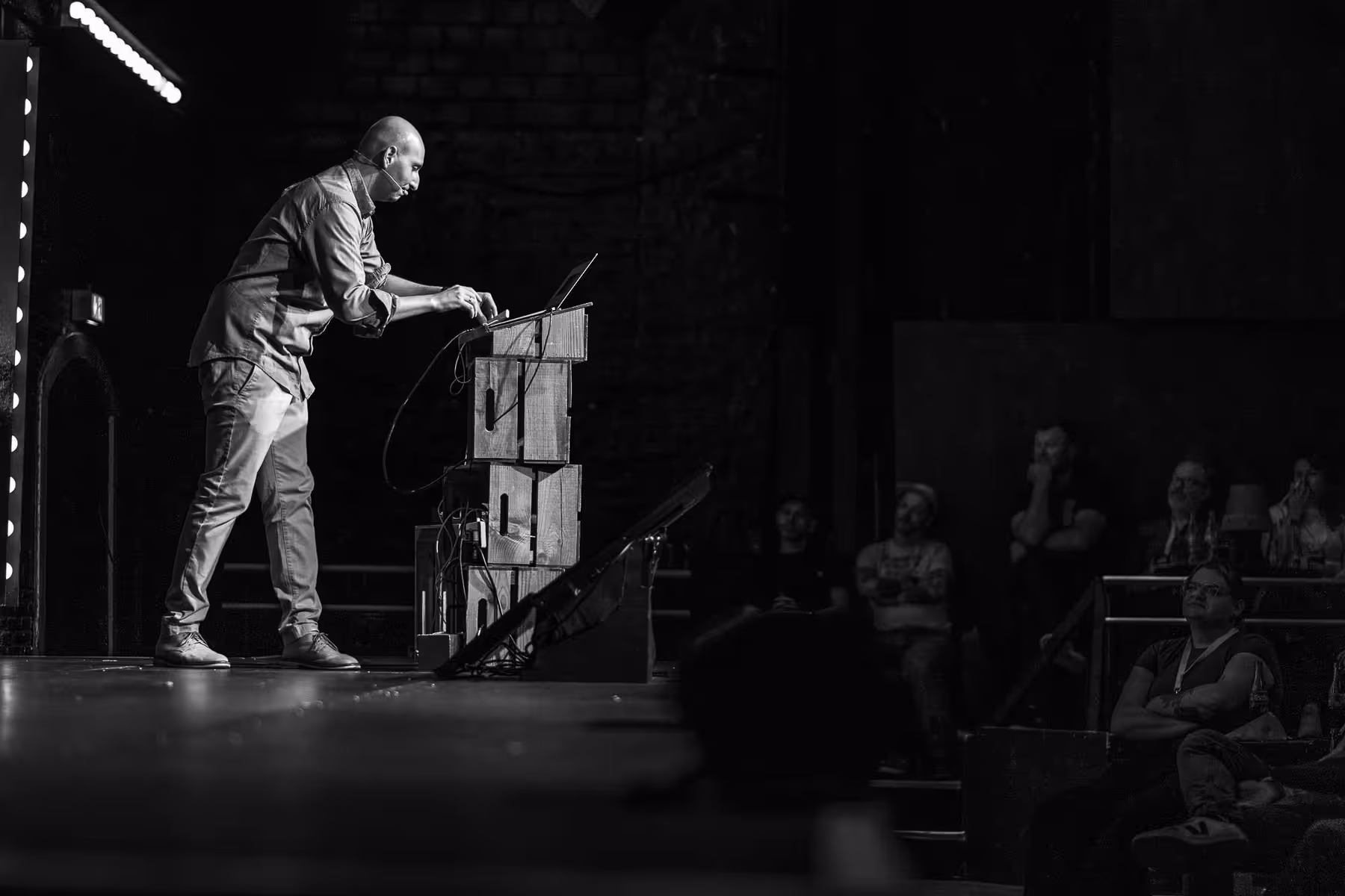 Photo of Vitaly Friedman taken at beyond tellerrand in Düsseldorf 2025 by Florian Ziegler