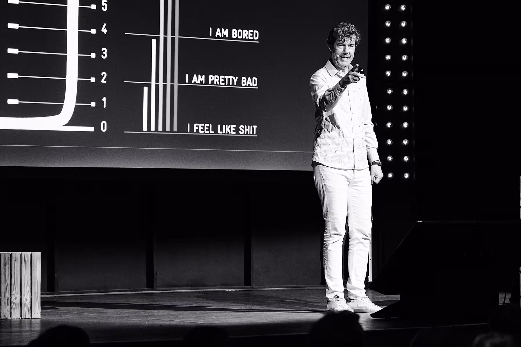 Photo of Stefan Sagmeister taken at beyond tellerrand in Hamburg 2022 by Norman Posselt