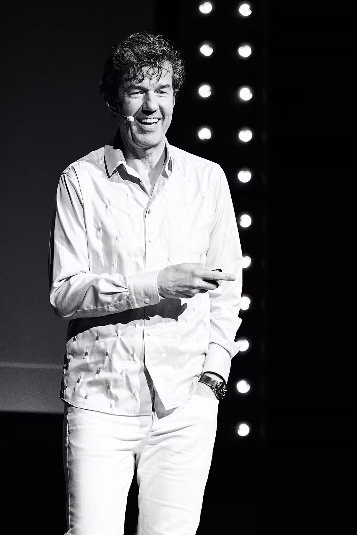 Photo of Stefan Sagmeister taken at beyond tellerrand in Hamburg 2022 by Norman Posselt