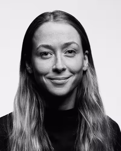 Portrait of Anna Ginsburg taken at beyond tellerrand in Berlin 2019 by Norman Posselt