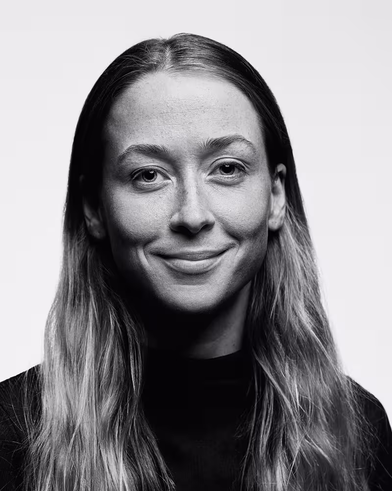 Portrait of Anna Ginsburg taken at beyond tellerrand in Berlin 2019 by Norman Posselt