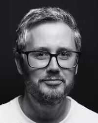 Portrait of Espen Brunborg taken at beyond tellerrand in Berlin 2022 by Norman Posselt