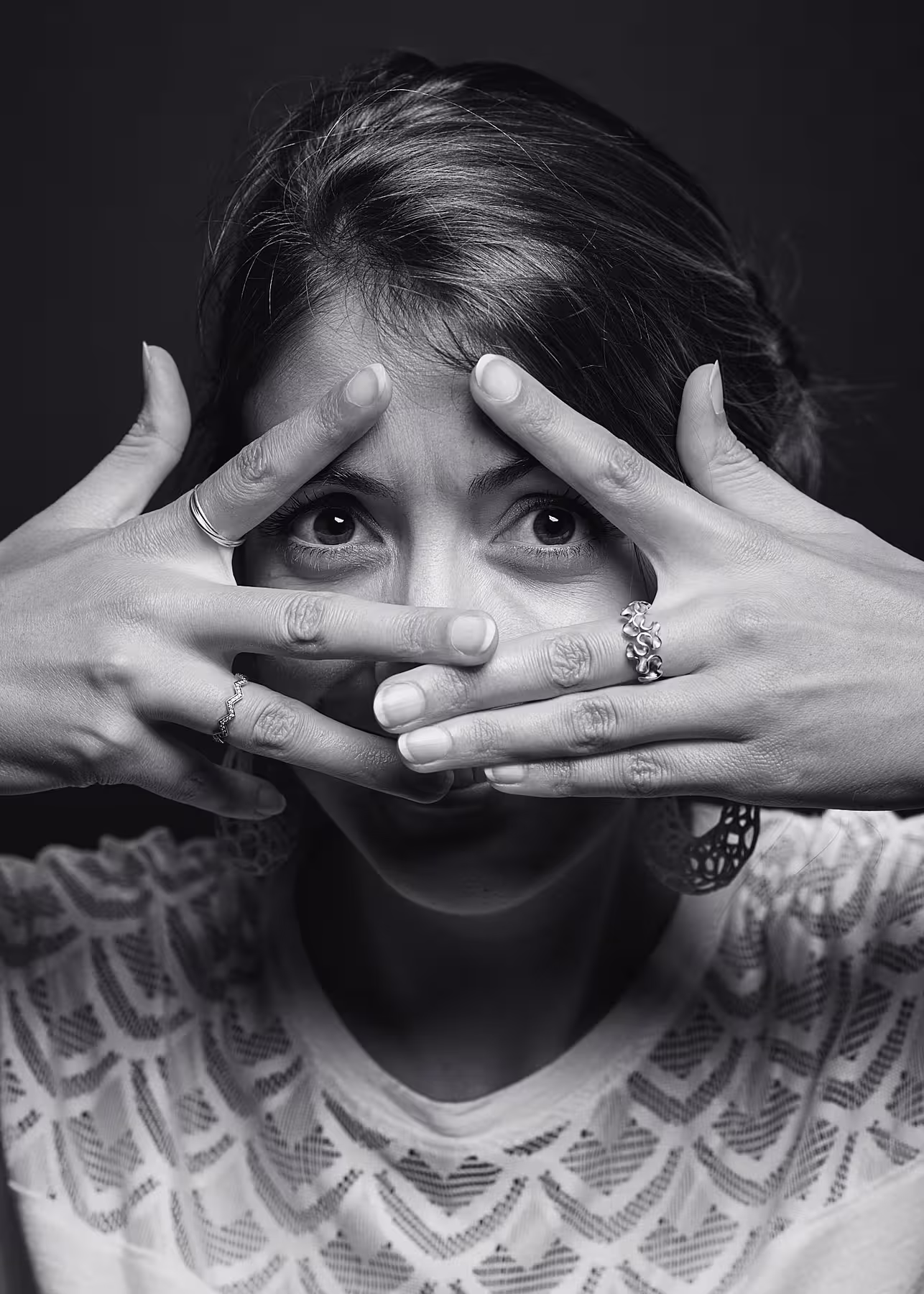 Portrait of Nadieh Bremer taken at beyond tellerrand in Berlin 2022 by Norman Posselt