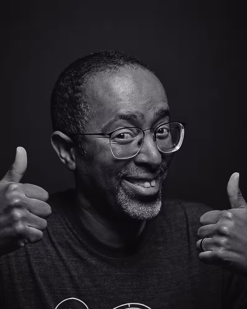 Portrait of David Thomas taken at beyond tellerrand in Berlin 2022 by Norman Posselt