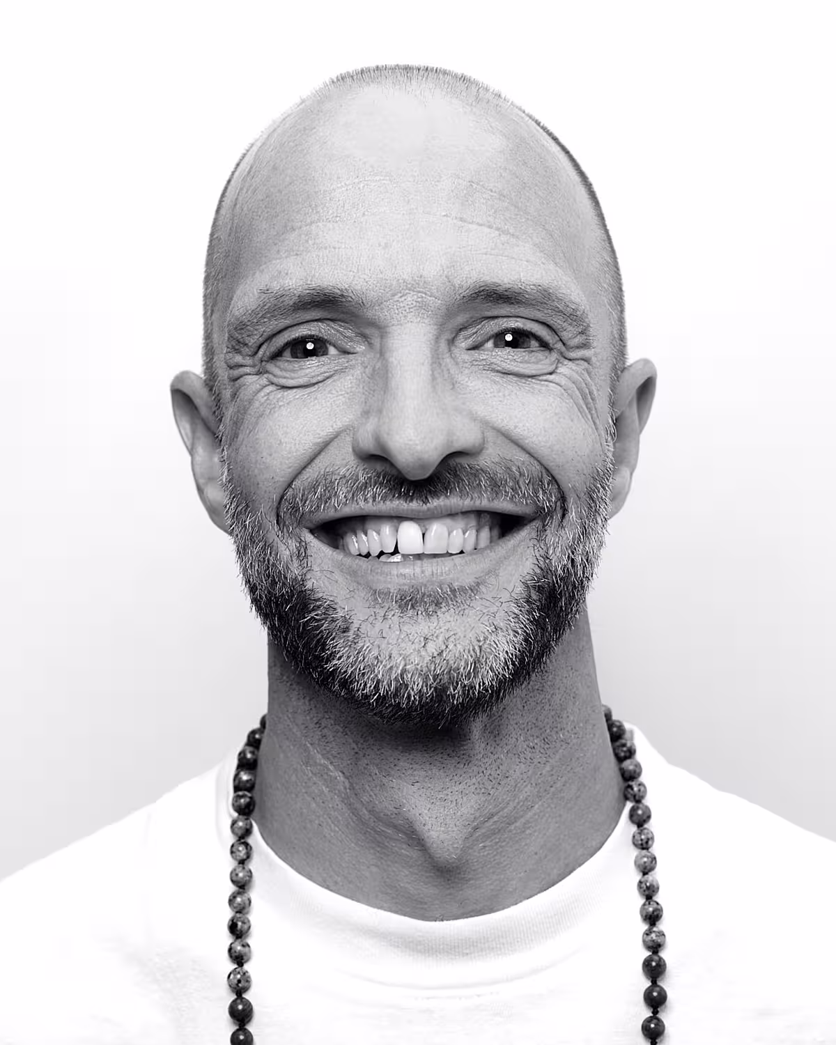 Portrait of Josh Brewer taken at beyond tellerrand in Berlin 2023 by Norman Posselt