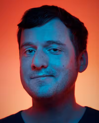 Portrait of Hidde de Vries taken at beyond tellerrand in Berlin 2024 by Norman Posselt