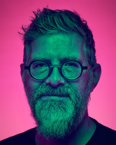 Portrait of Jan De Coster taken at beyond tellerrand in Berlin 2024 by Norman Posselt