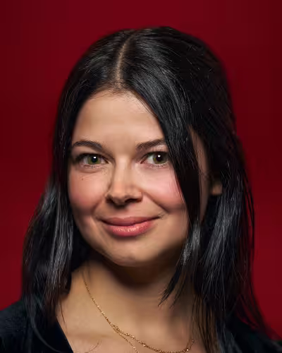 Portrait of Ana Rodrigues taken at beyond tellerrand in Berlin 2025 by Norman Posselt