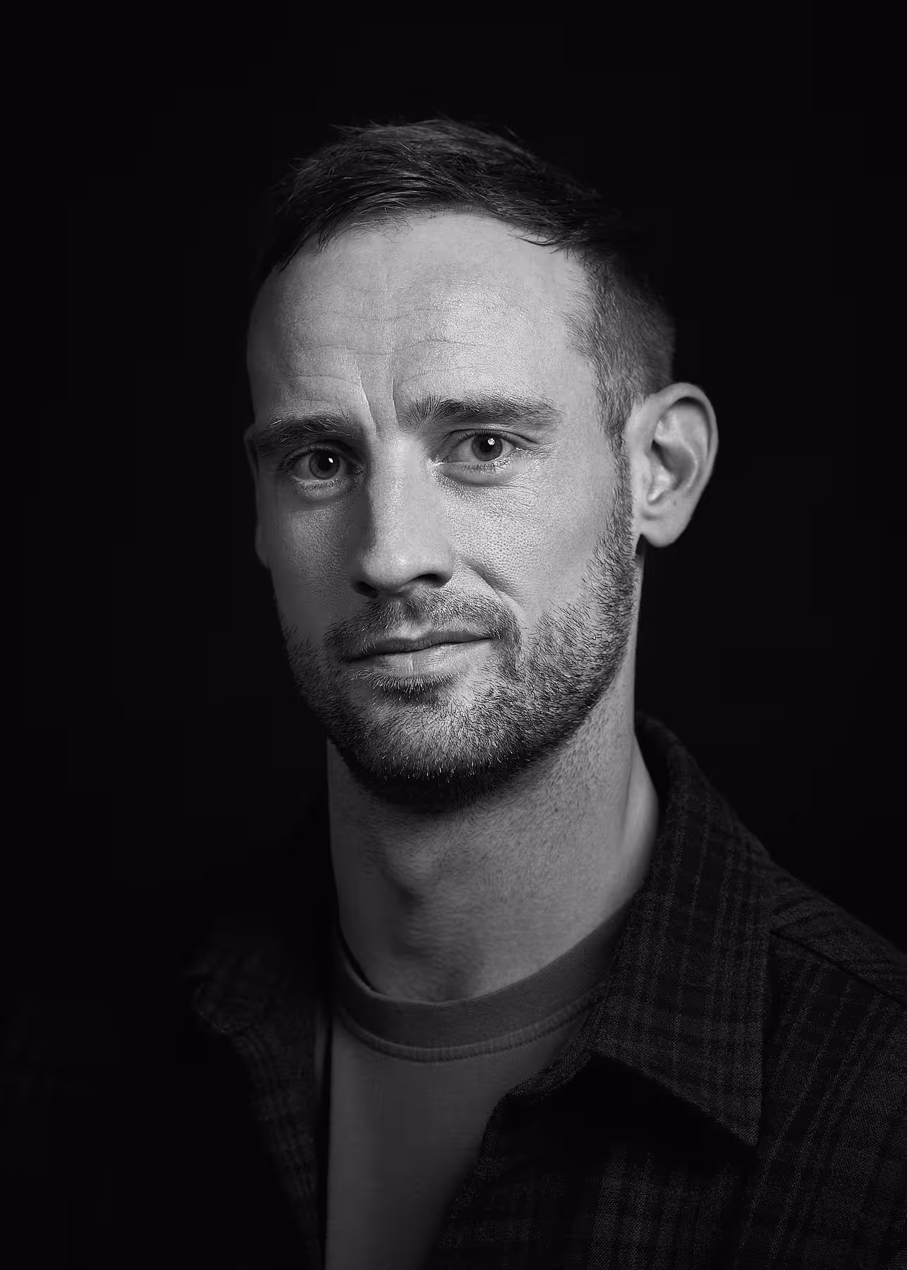 Portrait of Harry Roberts taken at beyond tellerrand in Düsseldorf 2021 by Norman Posselt